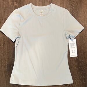 RHONE Women's Modern Ribbed Short Sleeve Tee in Light Gray